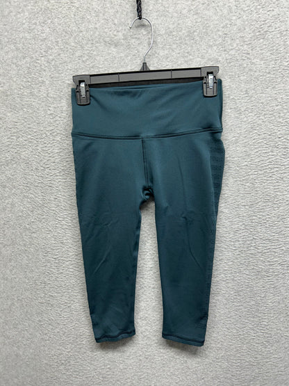 Lululemon Reveal Crop Stripes 17" Size 6 Submarine