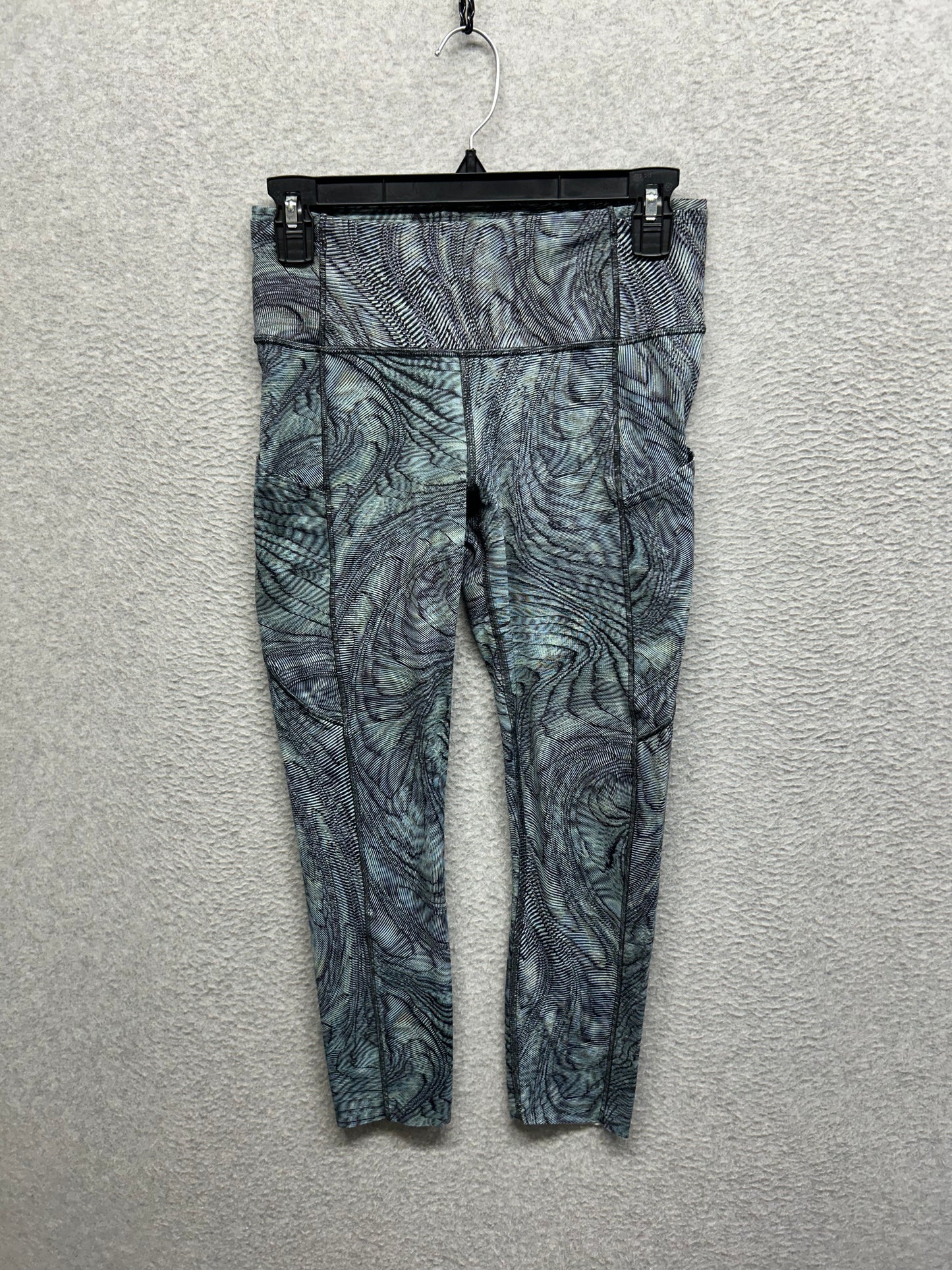 Lululemon Fast and Free High Rise Crop 23" Size 6 Dimensional Icing Blue Multi