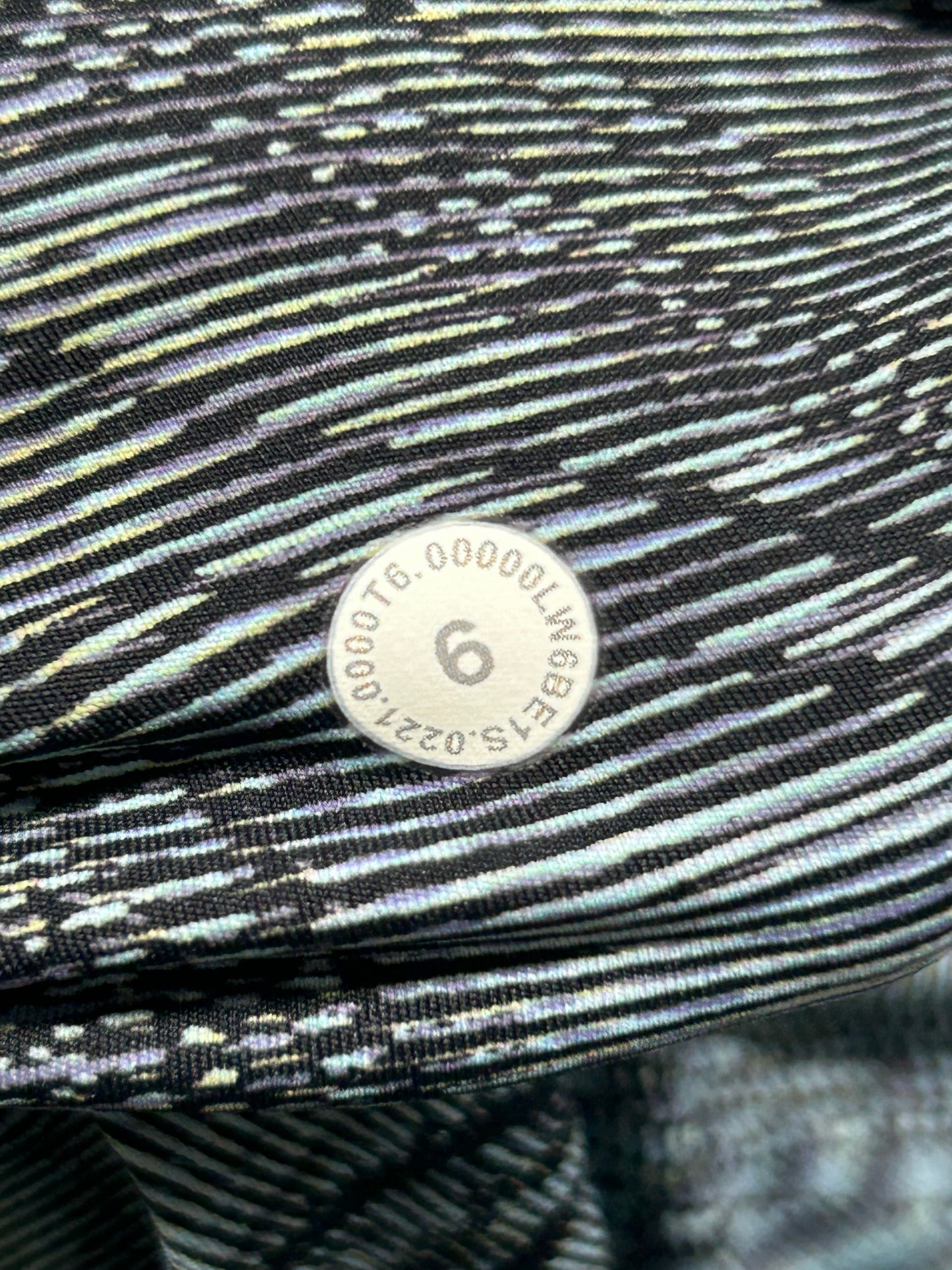 Lululemon Fast and Free High Rise Crop 23" Size 6 Dimensional Icing Blue Multi
