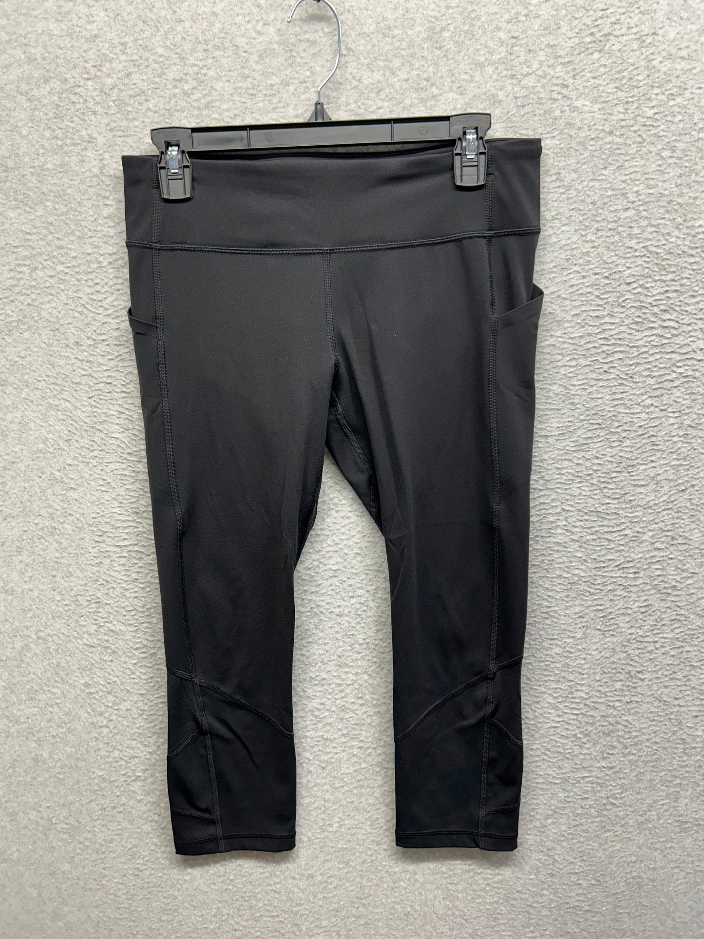 Lululemon Pace Rival Crop 22" Size 8 Black