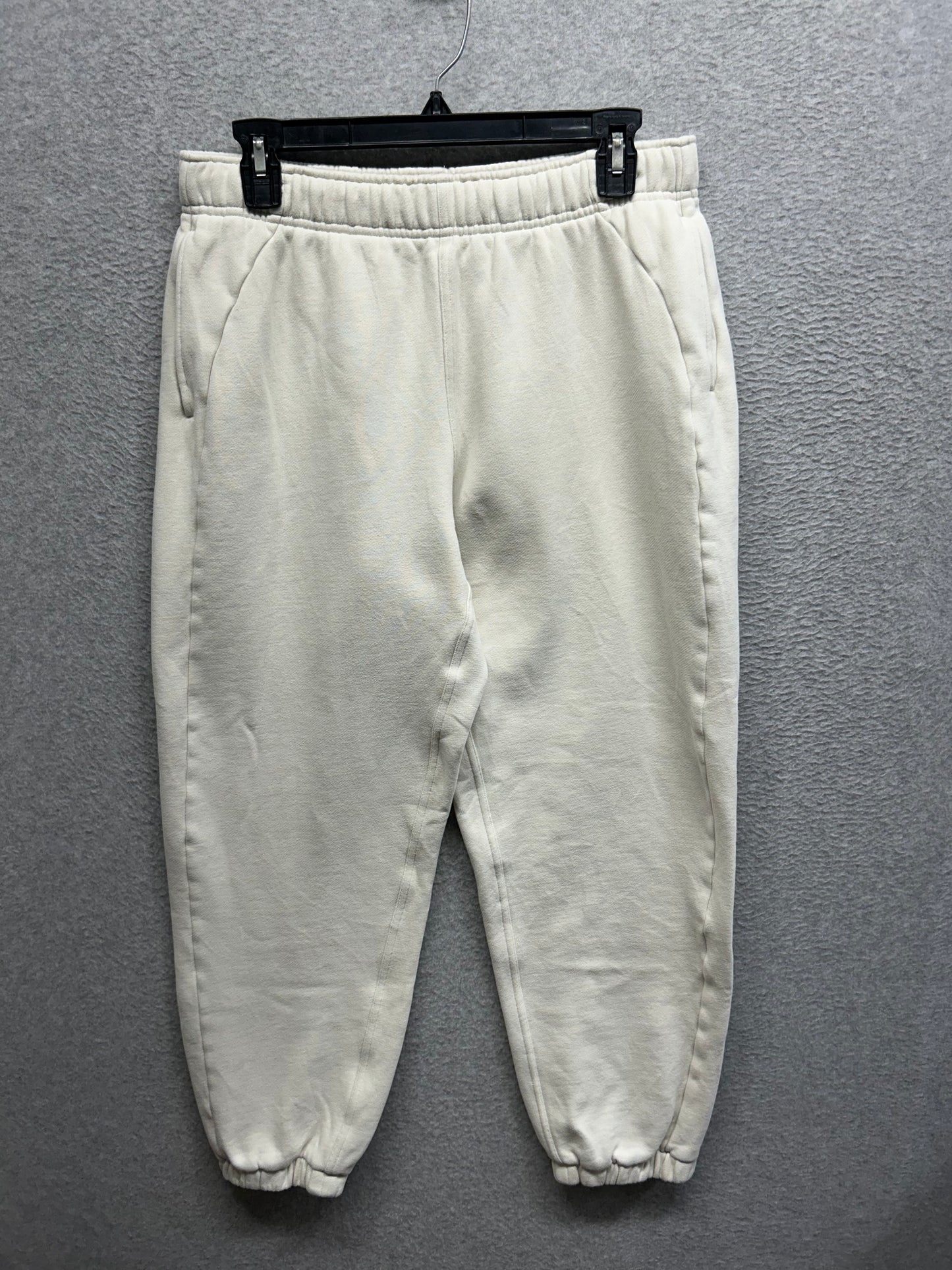 Lululemon Scuba Mid-Rise Oversized Jogger Size Medium / 8 (Square) Bone