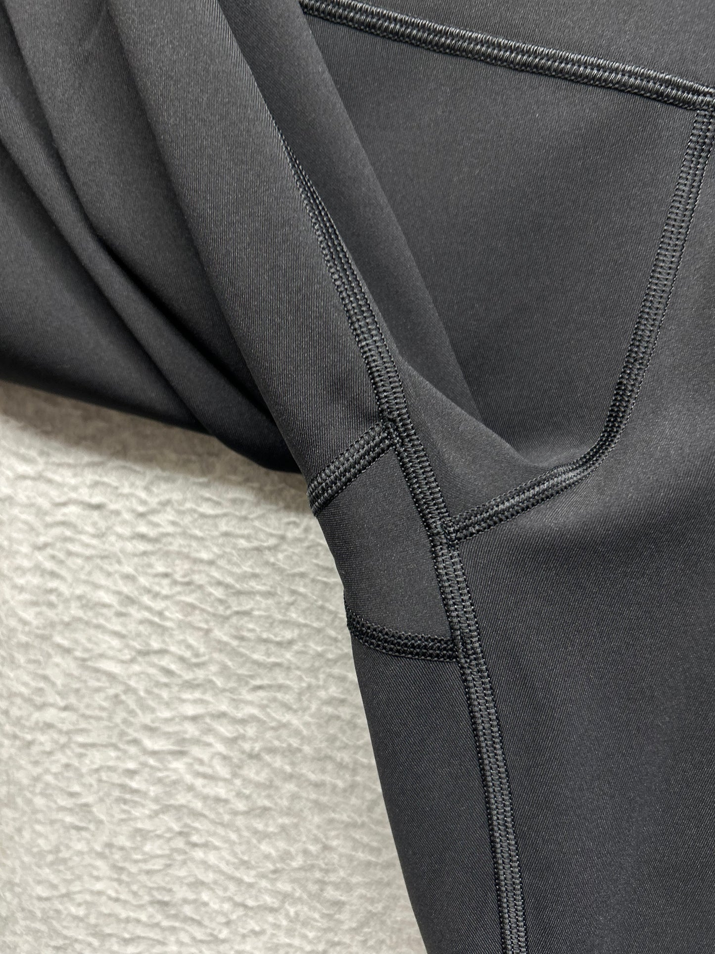 Lululemon Wunder Under High-Rise Tight 28" Luxtreme Size 10 Black