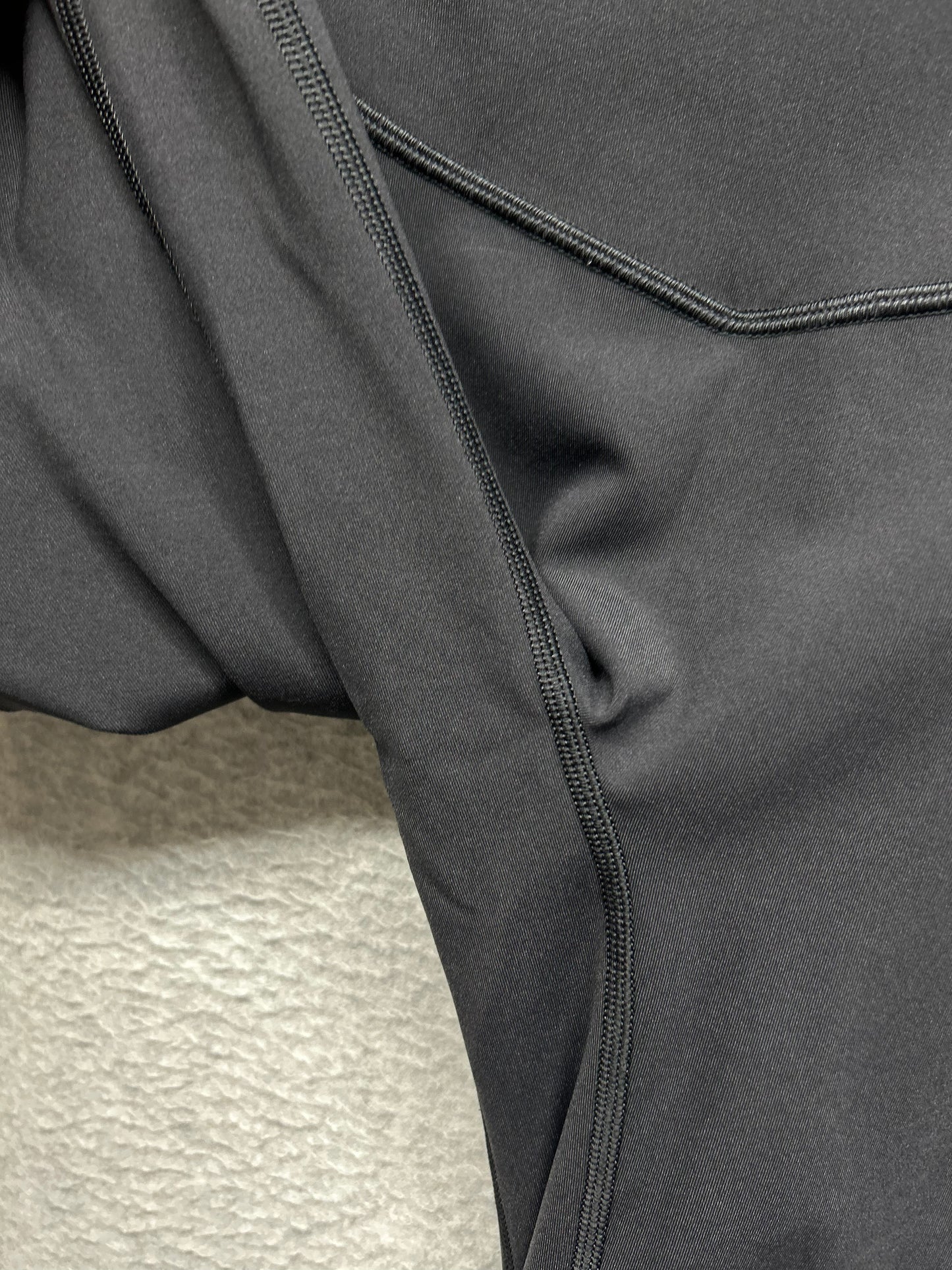 Lululemon All The Right Places Crop II 23" Size 10 Black
