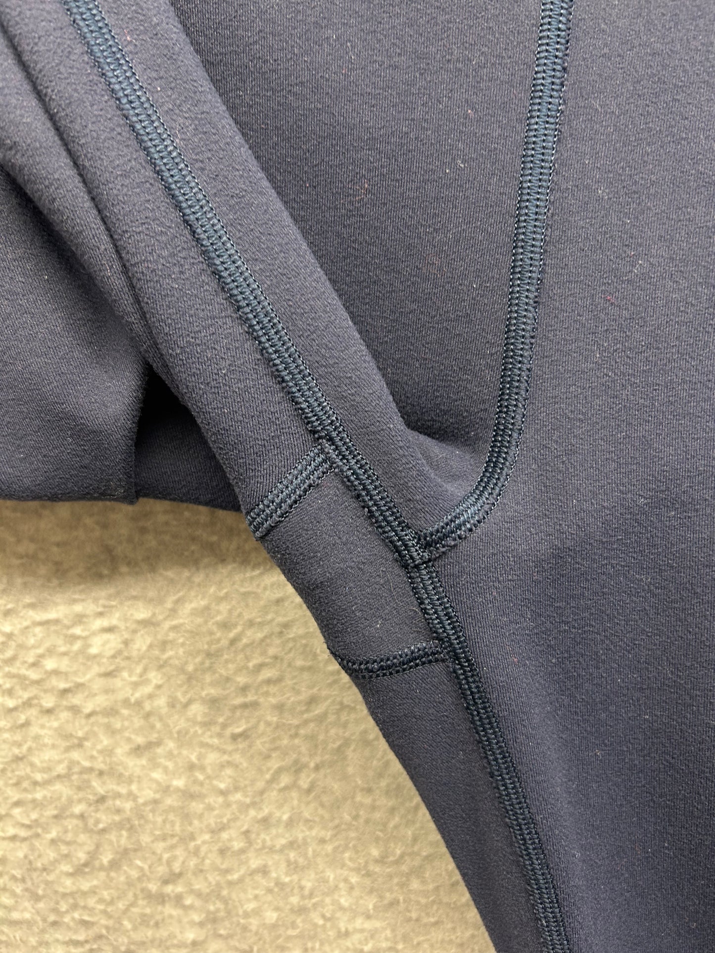 Lululemon Groove Pant Flare Luxtreme 32" Size 10 True Navy