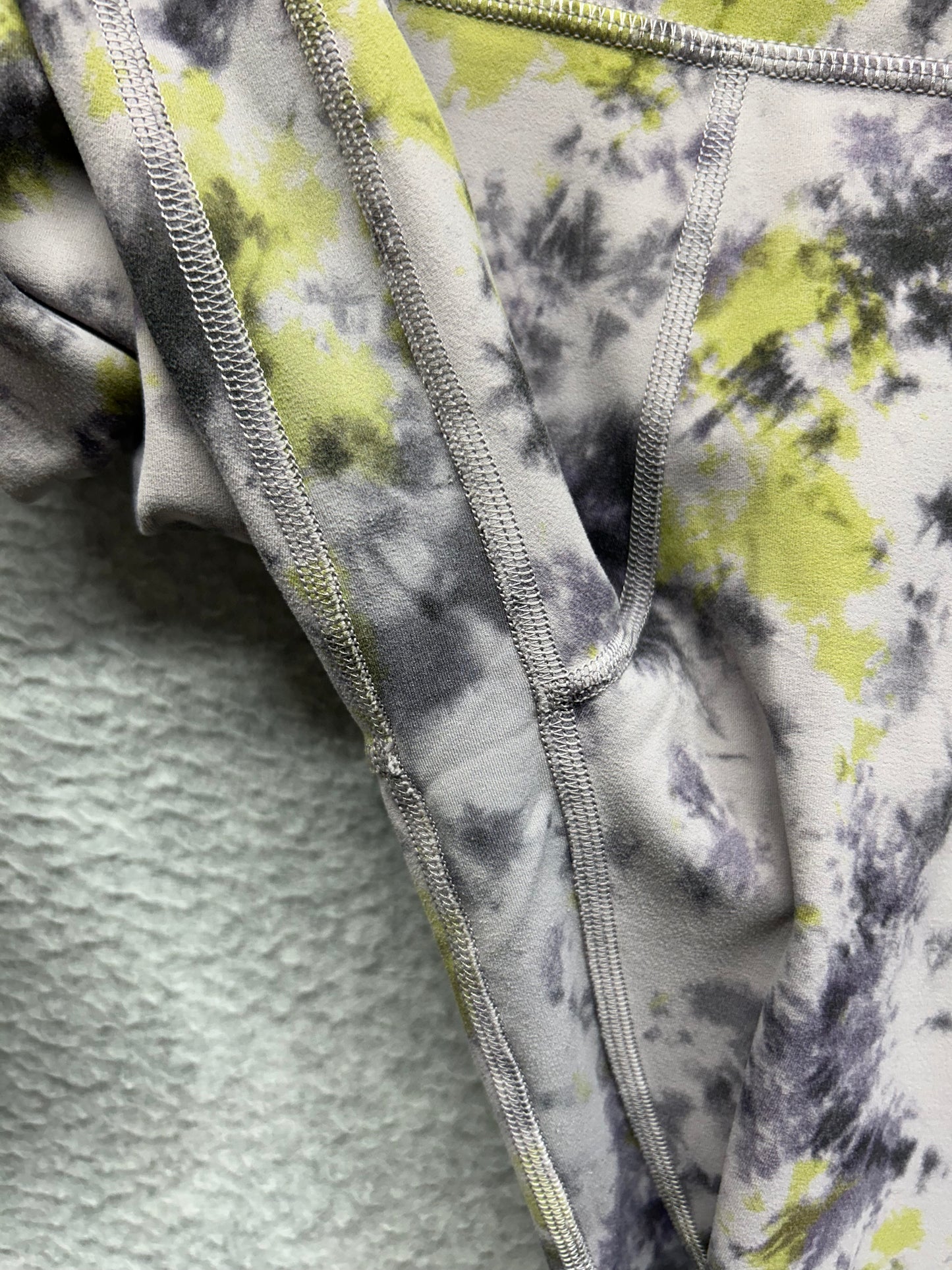 Lululemon Align High-Rise Pant 28" Size 12 Radial Tie Dye Mauve Grey Multi