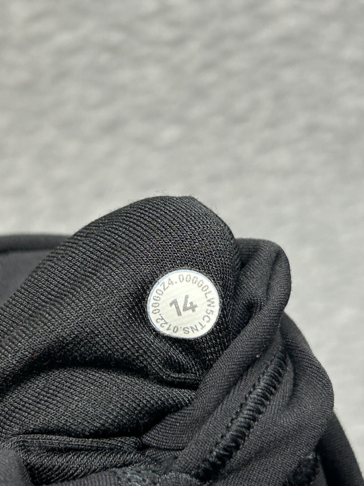 Lululemon Align Super-High Rise Pant 28" Size 14 Black