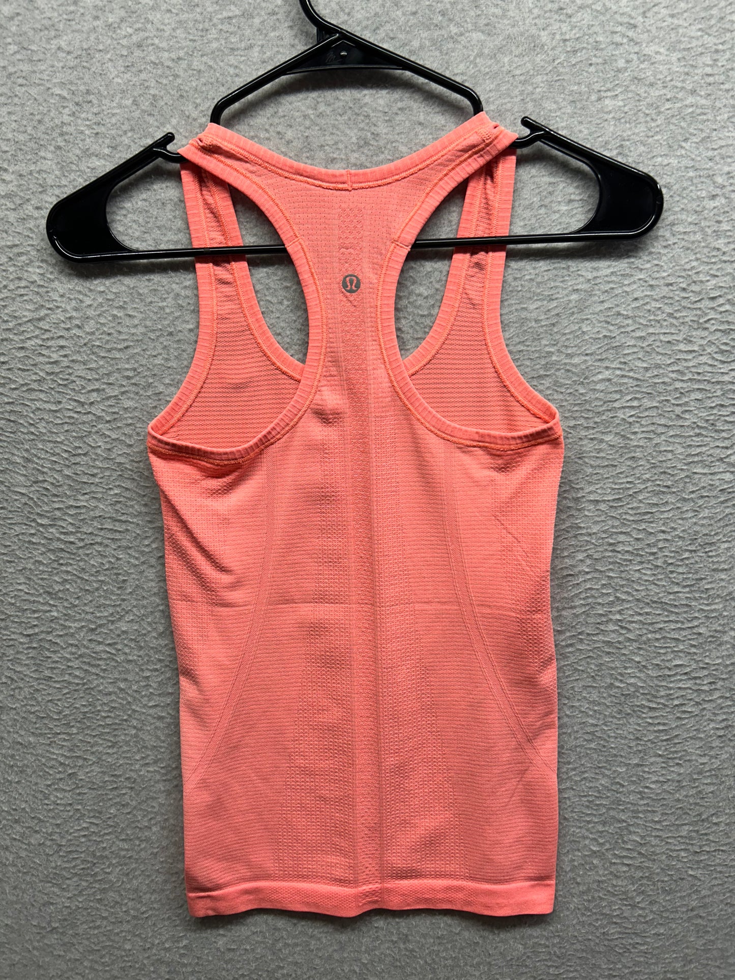 Lululemon Run: Swiftly Tech Racerback Size 2 Pop Orange