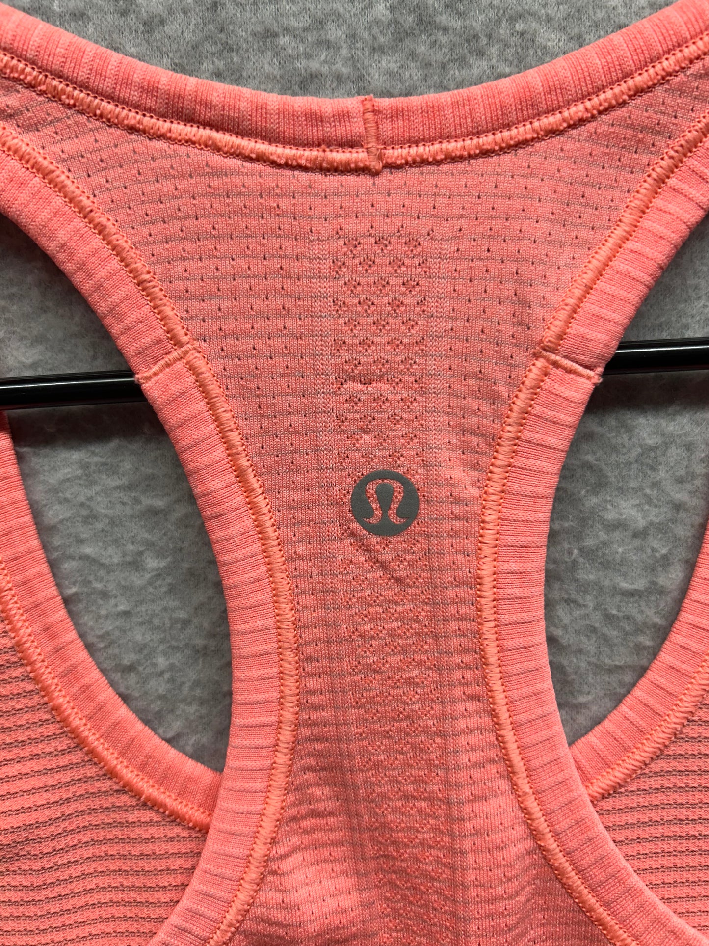 Lululemon Run: Swiftly Tech Racerback Size 2 Pop Orange