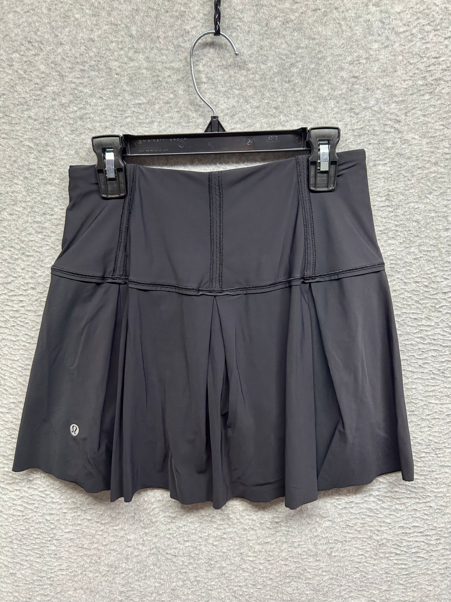 Lululemon Lost In Pace Skirt Tall Size 2 Black
