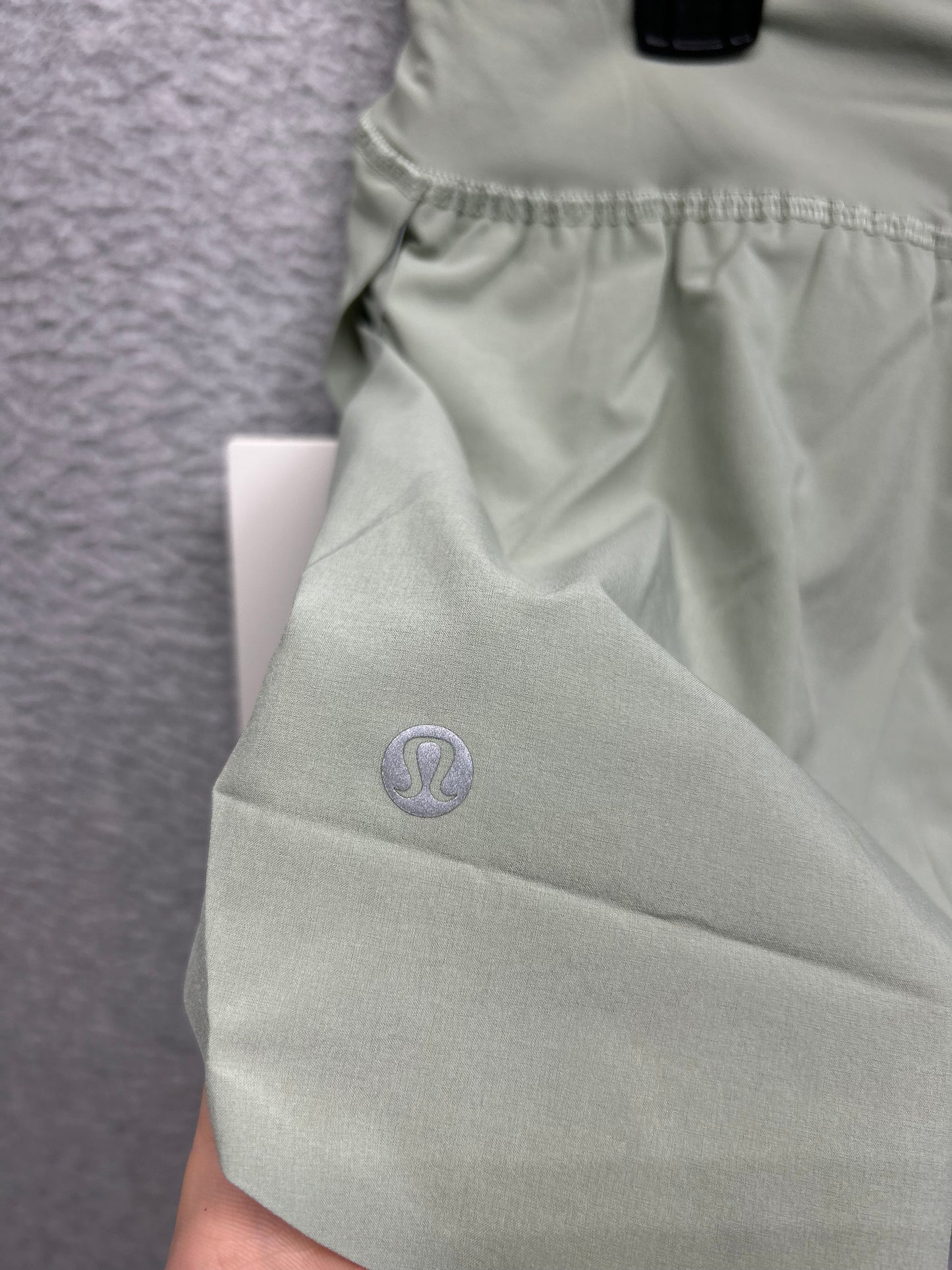 Lululemon Fast and Free High-Rise Classic-Fit Split Short 3" Size 4 Fog Green
