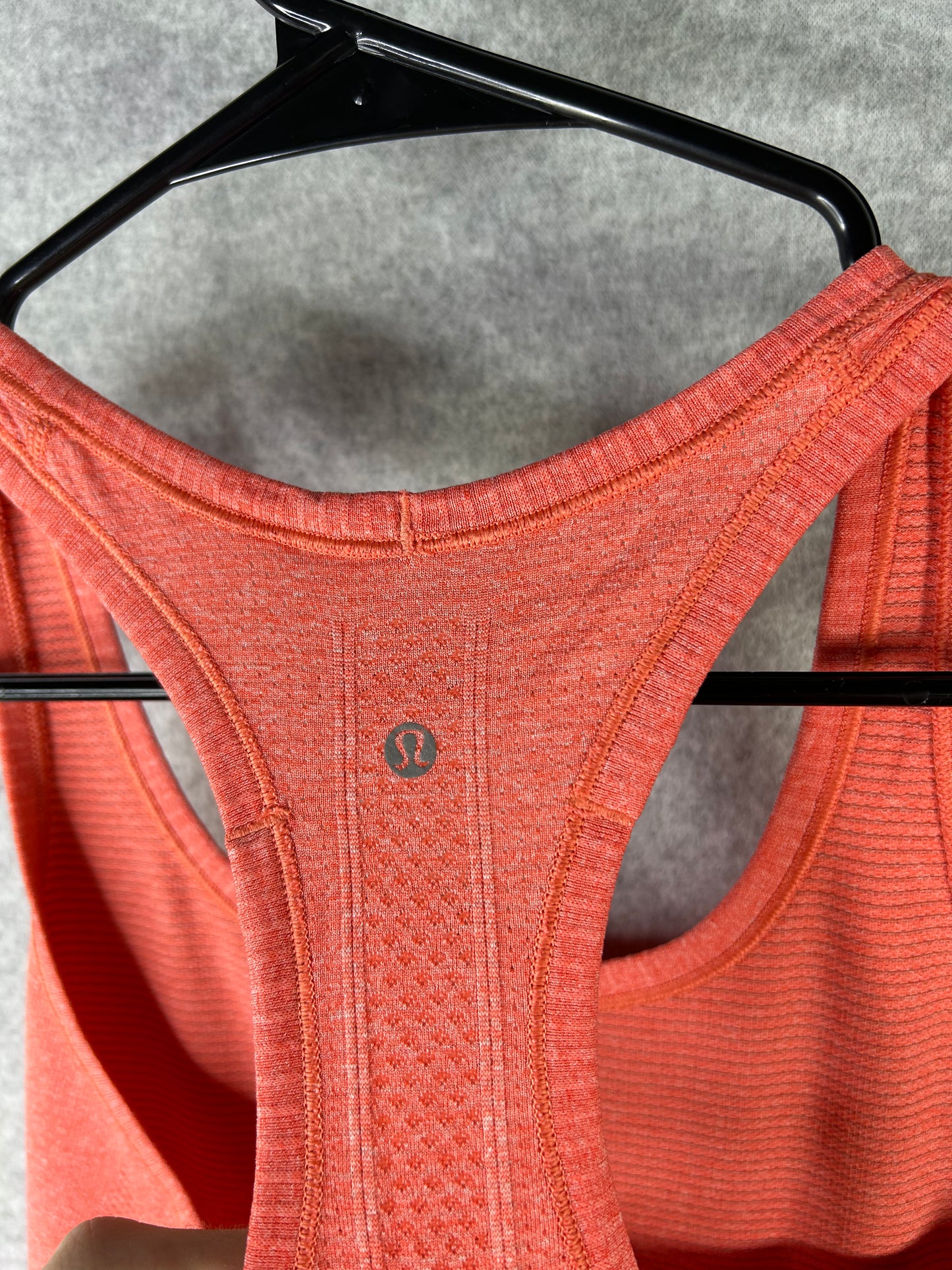 Lululemon Run: Swiftly Tech Racerback Size 8 Heathered Very Light Flare