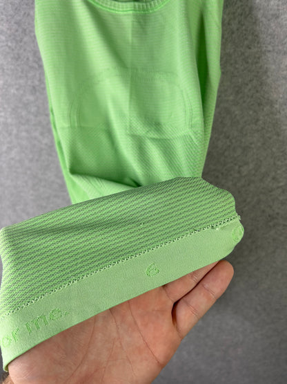 Lululemon Run: Swiftly Tech Racerback Size 6 Heathered Clear Mint