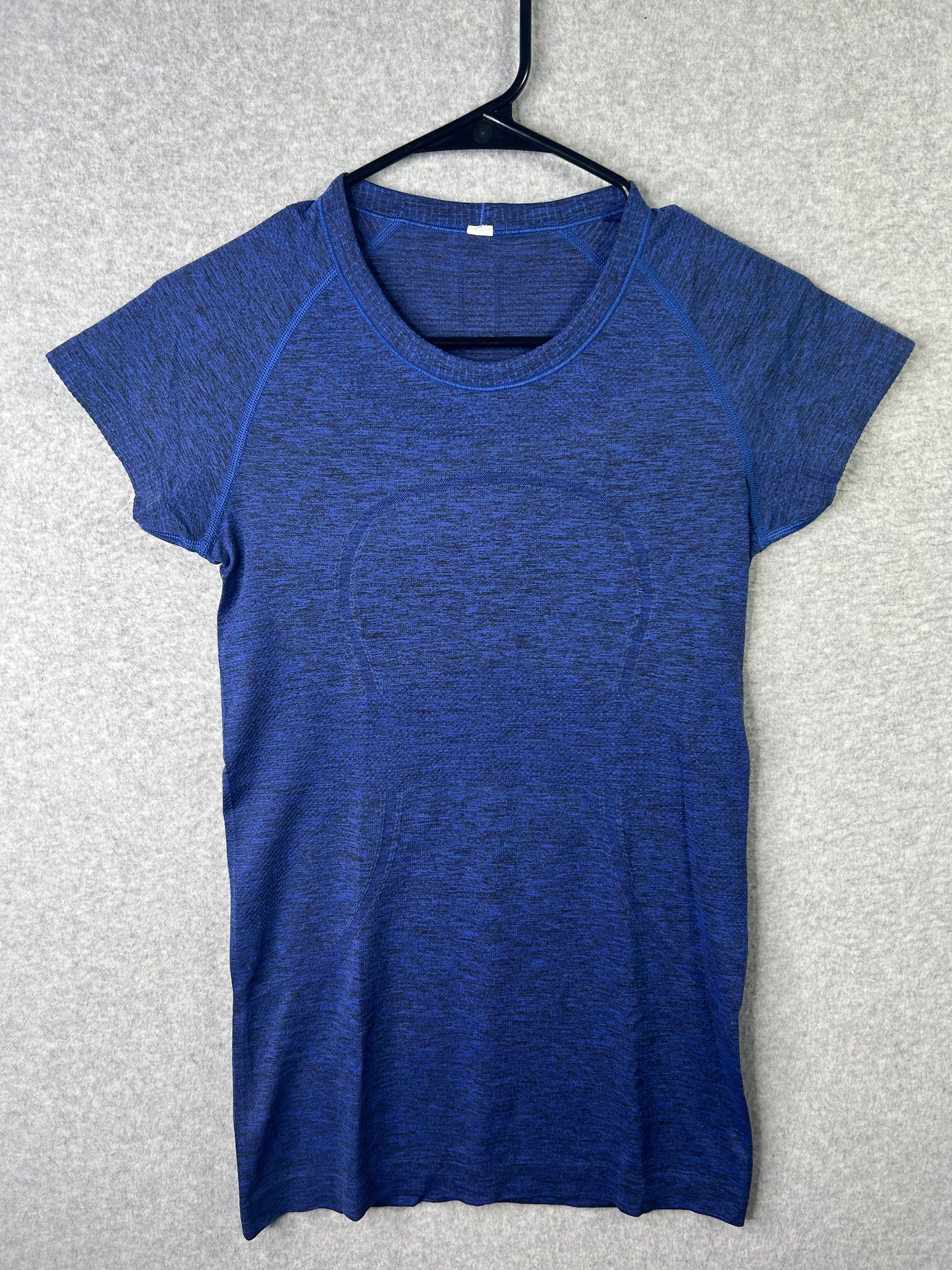 Lululemon Swiftly Tech Short Sleeve Crew Size 6 Heathered Sapphire Blue