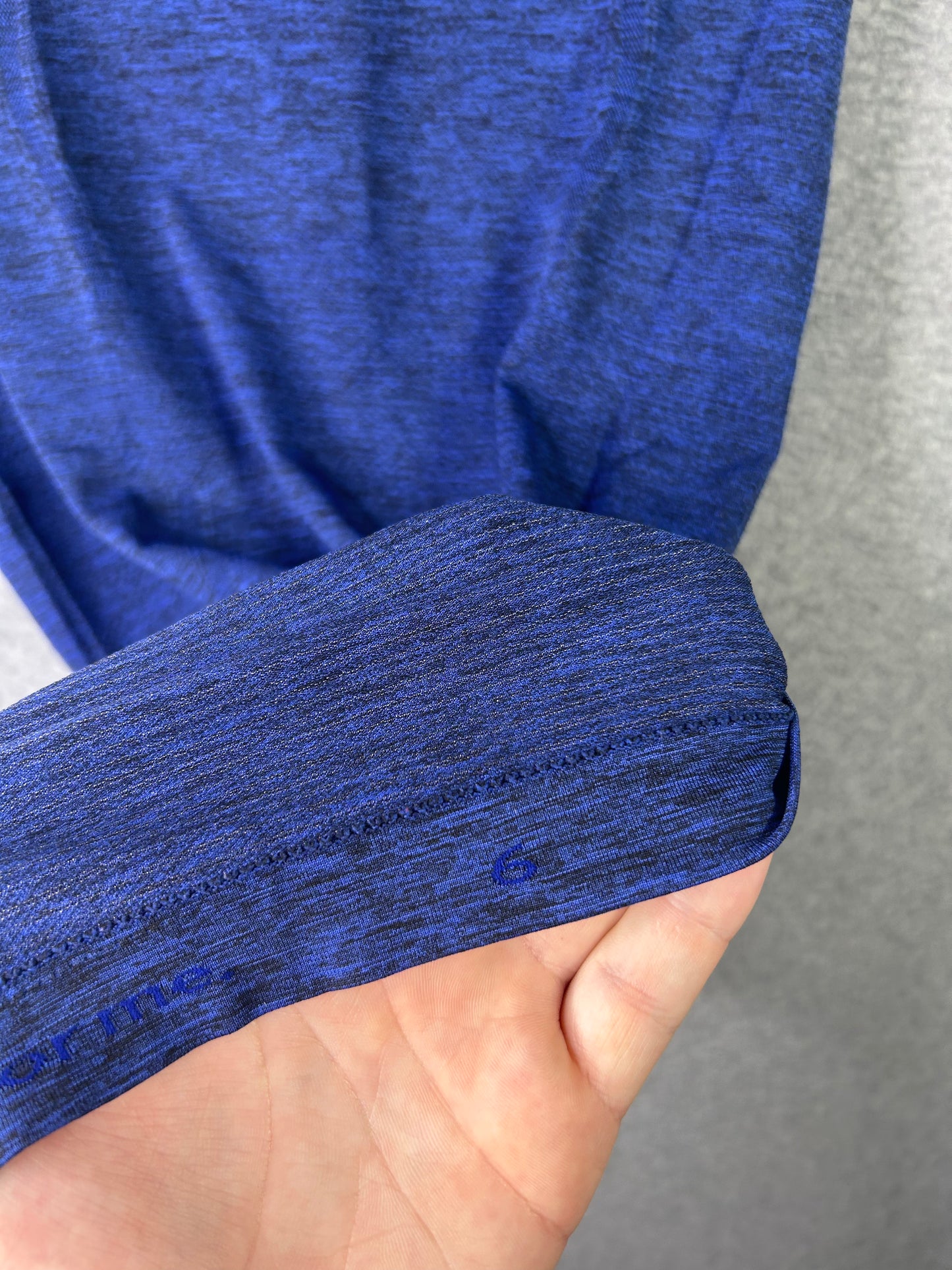 Lululemon Swiftly Tech Short Sleeve Crew Size 6 Heathered Sapphire Blue