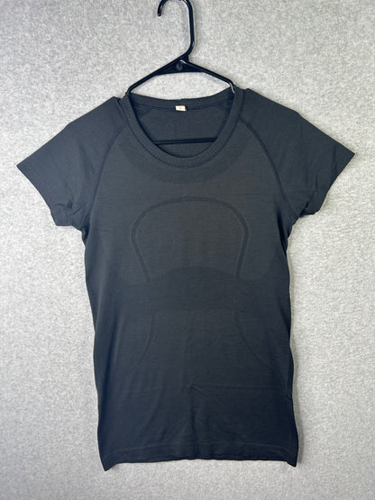 Lululemon Swiftly Tech Short Sleeve Crew Size 8 Black