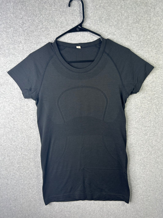 Lululemon Swiftly Tech Short Sleeve Crew Size 8 Black