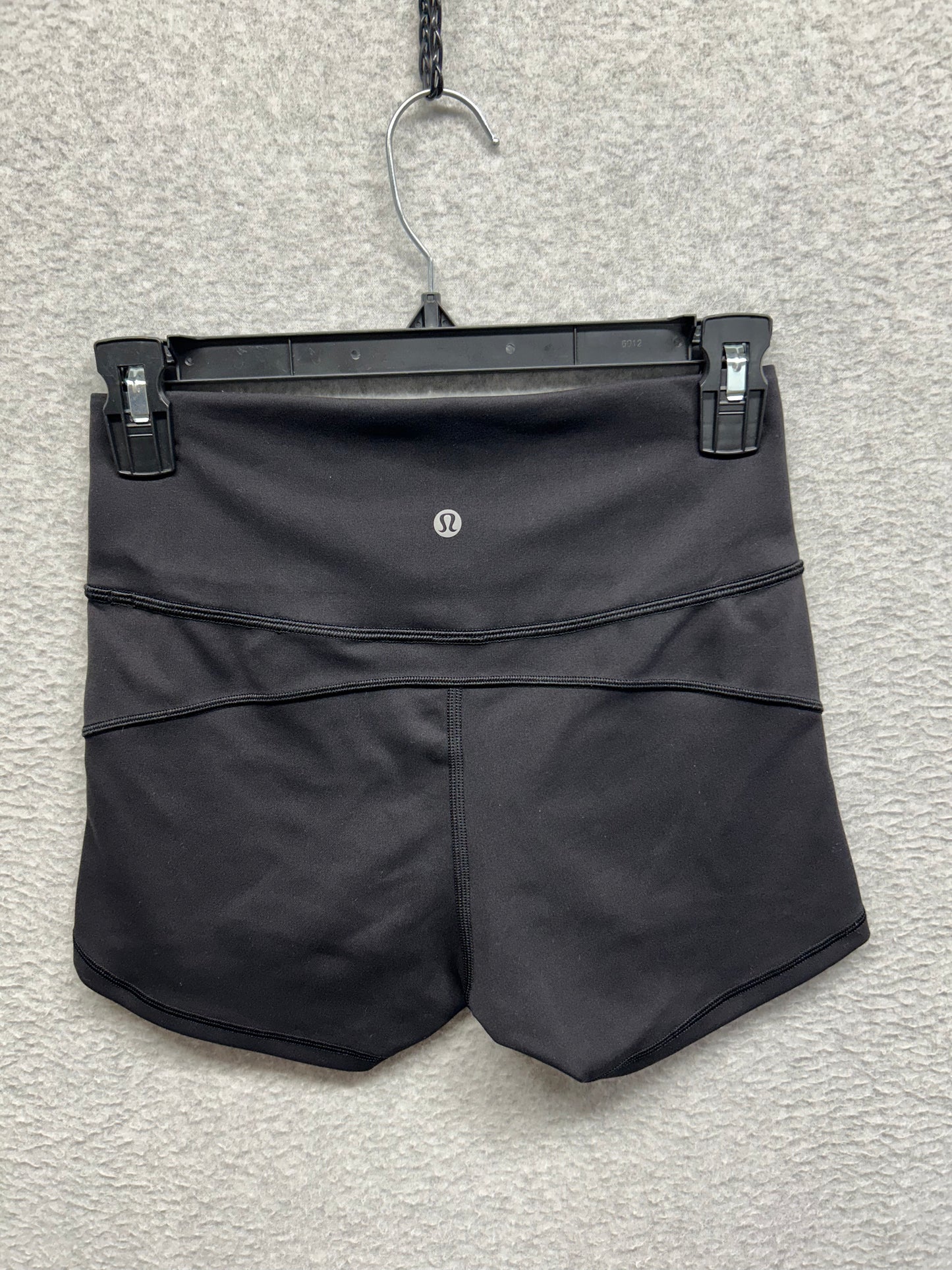 Lululemon In Movement Short 2.5" Size 6 Black