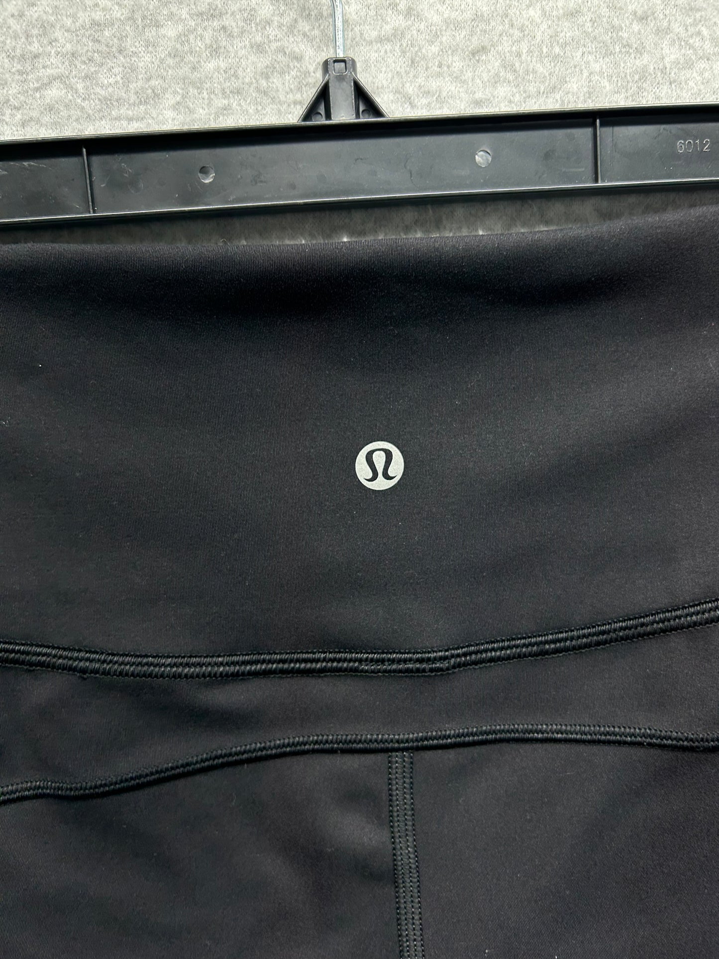 Lululemon In Movement Short 2.5" Size 6 Black