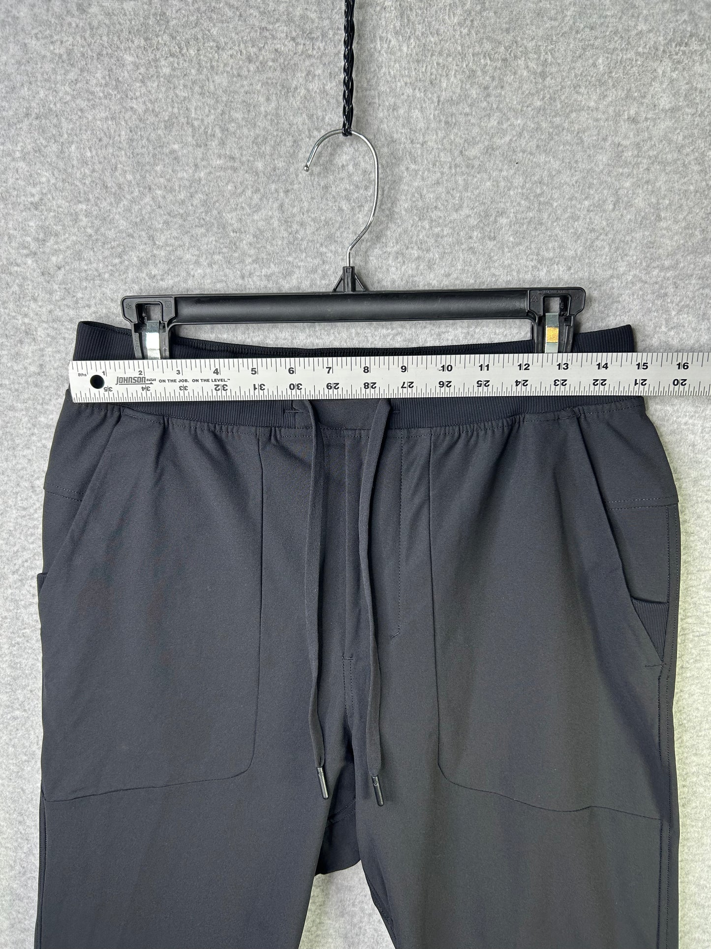 Lululemon ABC Jogger Size Medium Black