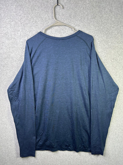 Lululemon Metal Vent Tech Long Sleeve Size 2XL Dark Royal Blue / Black