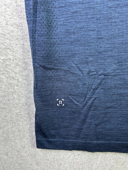 Lululemon Metal Vent Tech Short Sleeve Size Large Mineral Blue