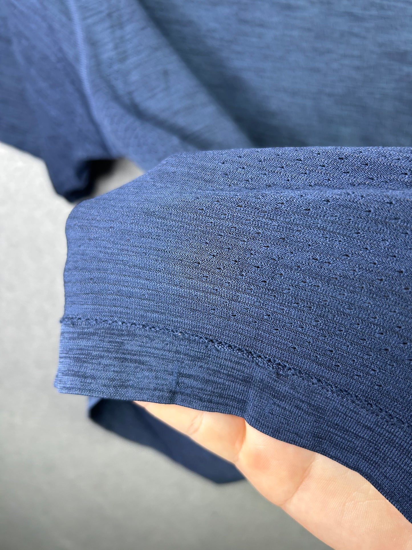 Lululemon Metal Vent Tech Short Sleeve Size Large Mineral Blue