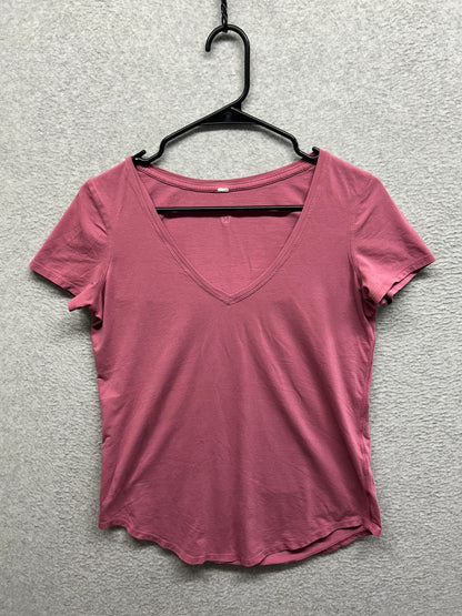 Lululemon Love Tee V Size 6/8 Moss Rose