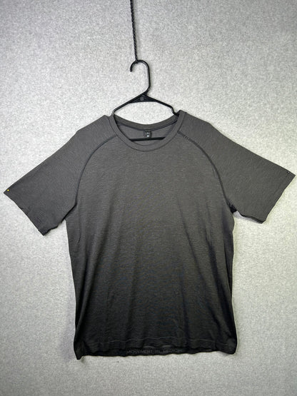 Lululemon Metal Vent Tech Short Sleeve Size XL Gray Black