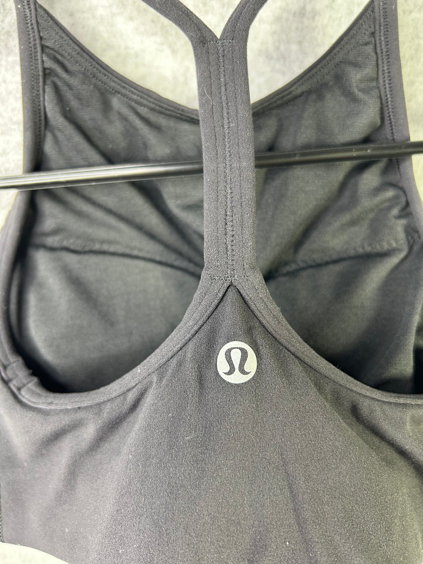 Lululemon Flow Y Wrap-Front High-Neck Bra Size 2 Black