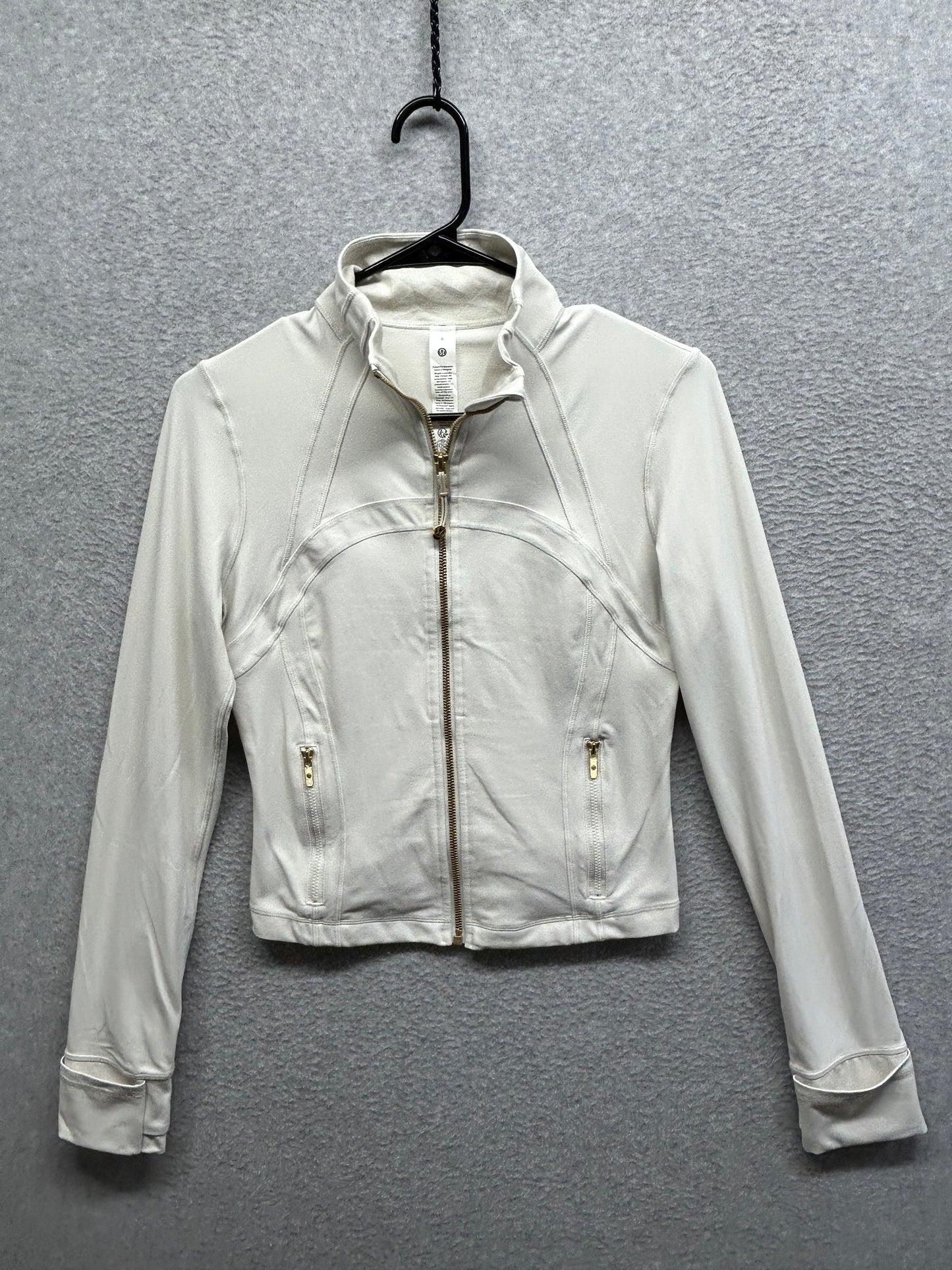 Lululemon Define Cropped Jacket Nulu Size 8 (Square) Light Ivory / Gold