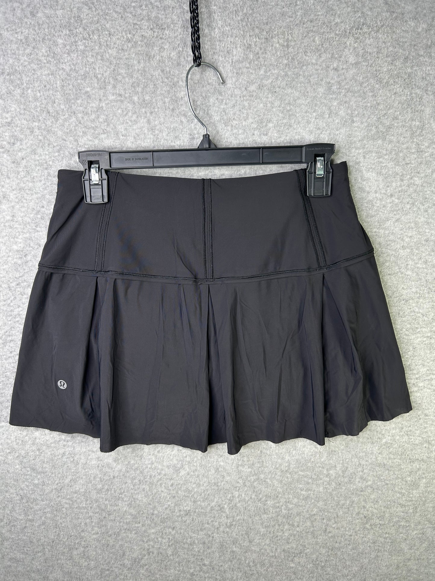 Lululemon Lost In Pace Skirt Size 6 Black
