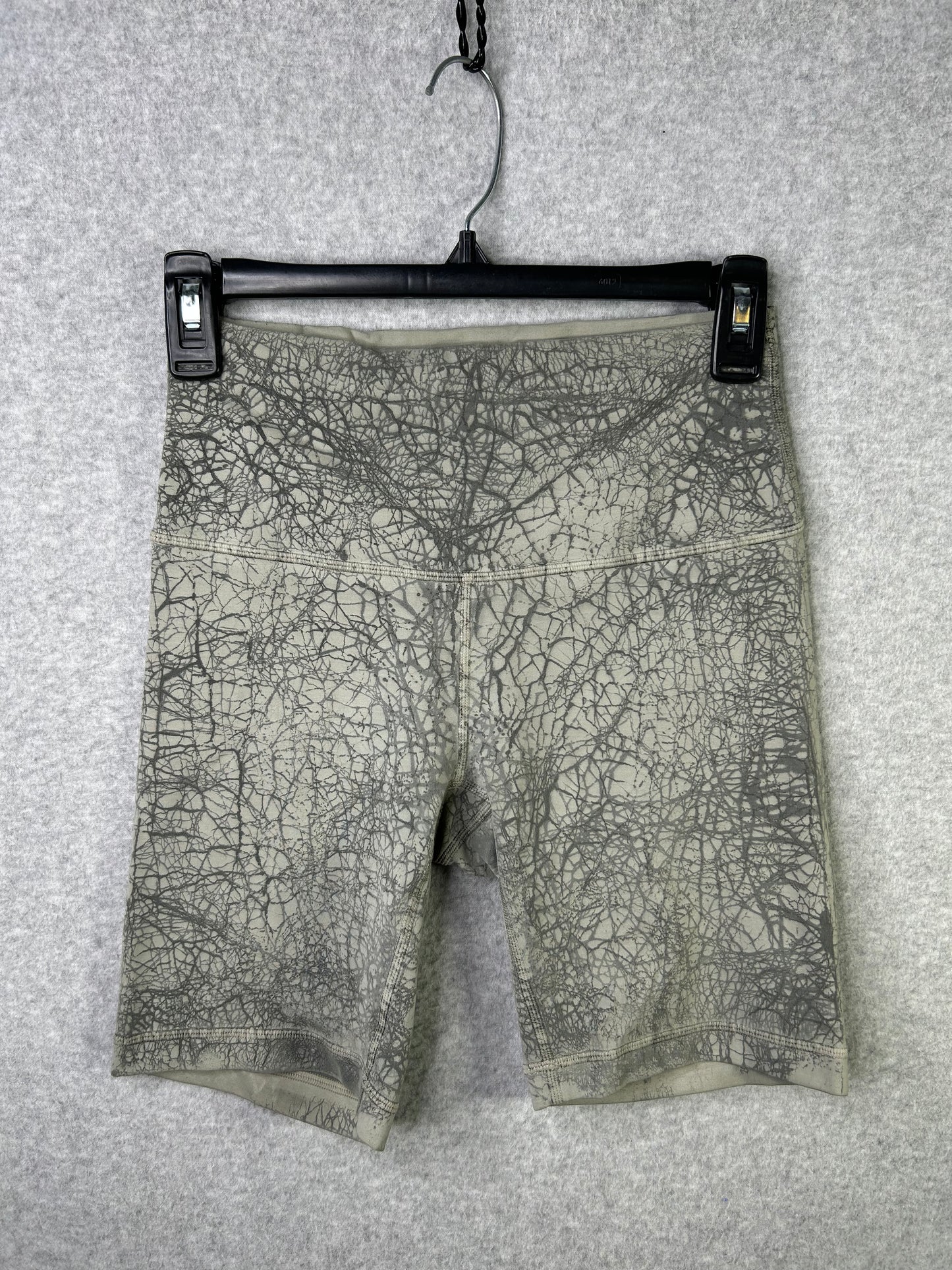 Lululemon Wunder Train High-Rise Short 8" Size 6 Thread Dye Rover Black