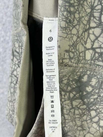 Lululemon Wunder Train High-Rise Short 8" Size 6 Thread Dye Rover Black