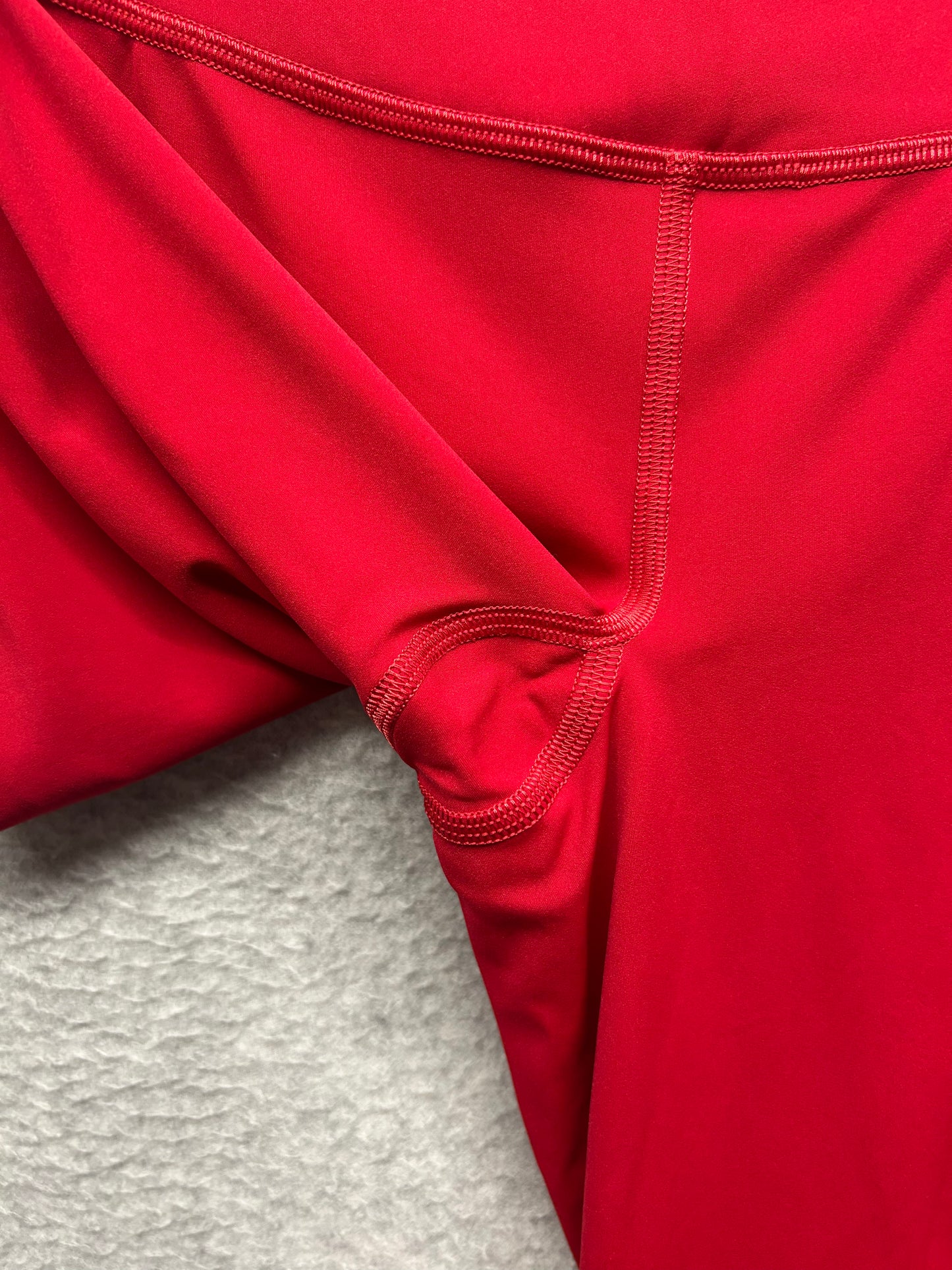 Lululemon Base Pace High-Rise Tight 25" Size 2 Dark Red
