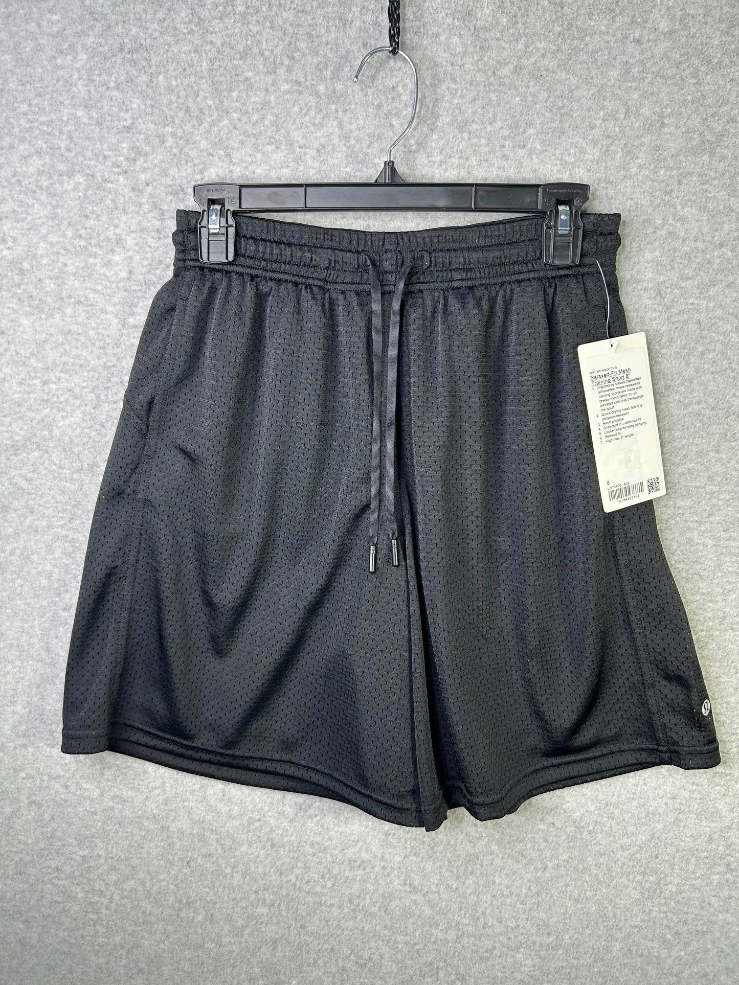 Lululemon Relaxed-Fit Mesh Training Short 8" Size 6 Black