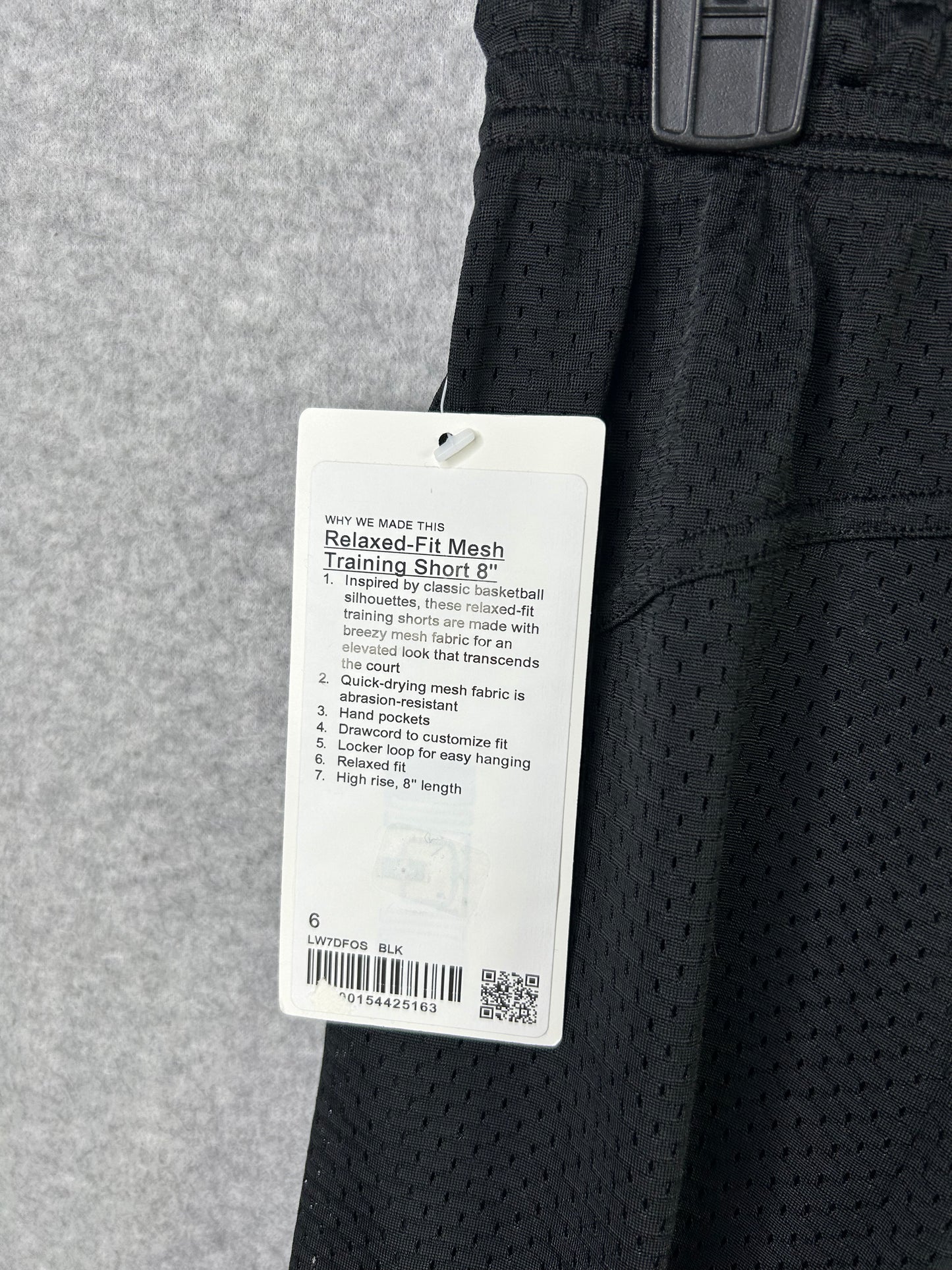 Lululemon Relaxed-Fit Mesh Training Short 8" Size 6 Black