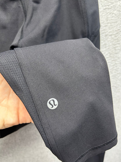 Lululemon Everlux and Mesh Super-High-Rise Training Tight 25" Size 2 Black