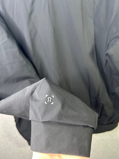 Lululemon Switch Over Bomber Size Large Black
