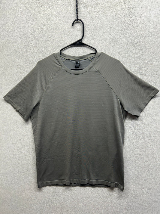 Lululemon Metal Vent Tech Short-Sleeve Shirt Size Large Anchor