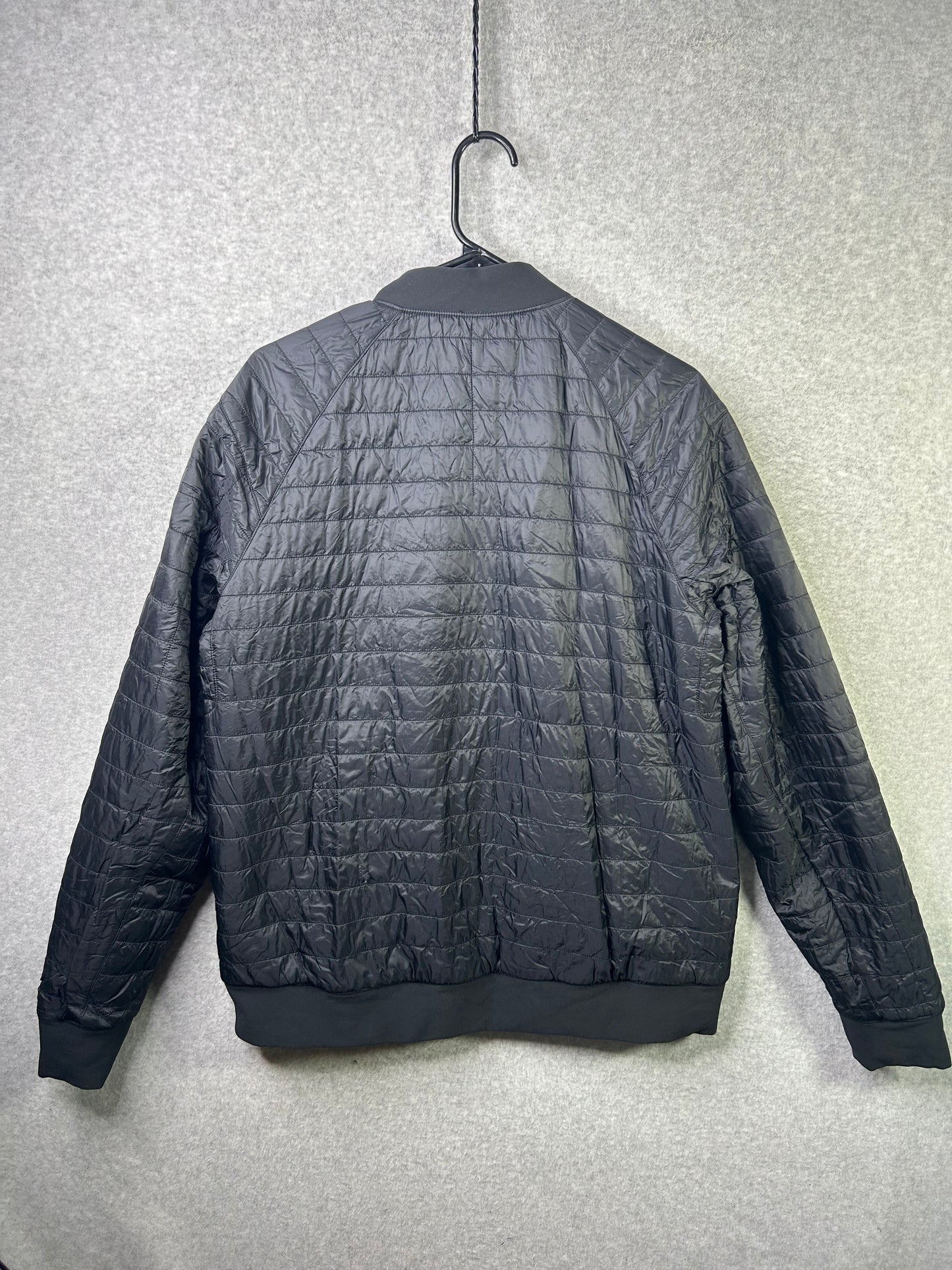 Lululemon Switch Over Bomber Size Large Black