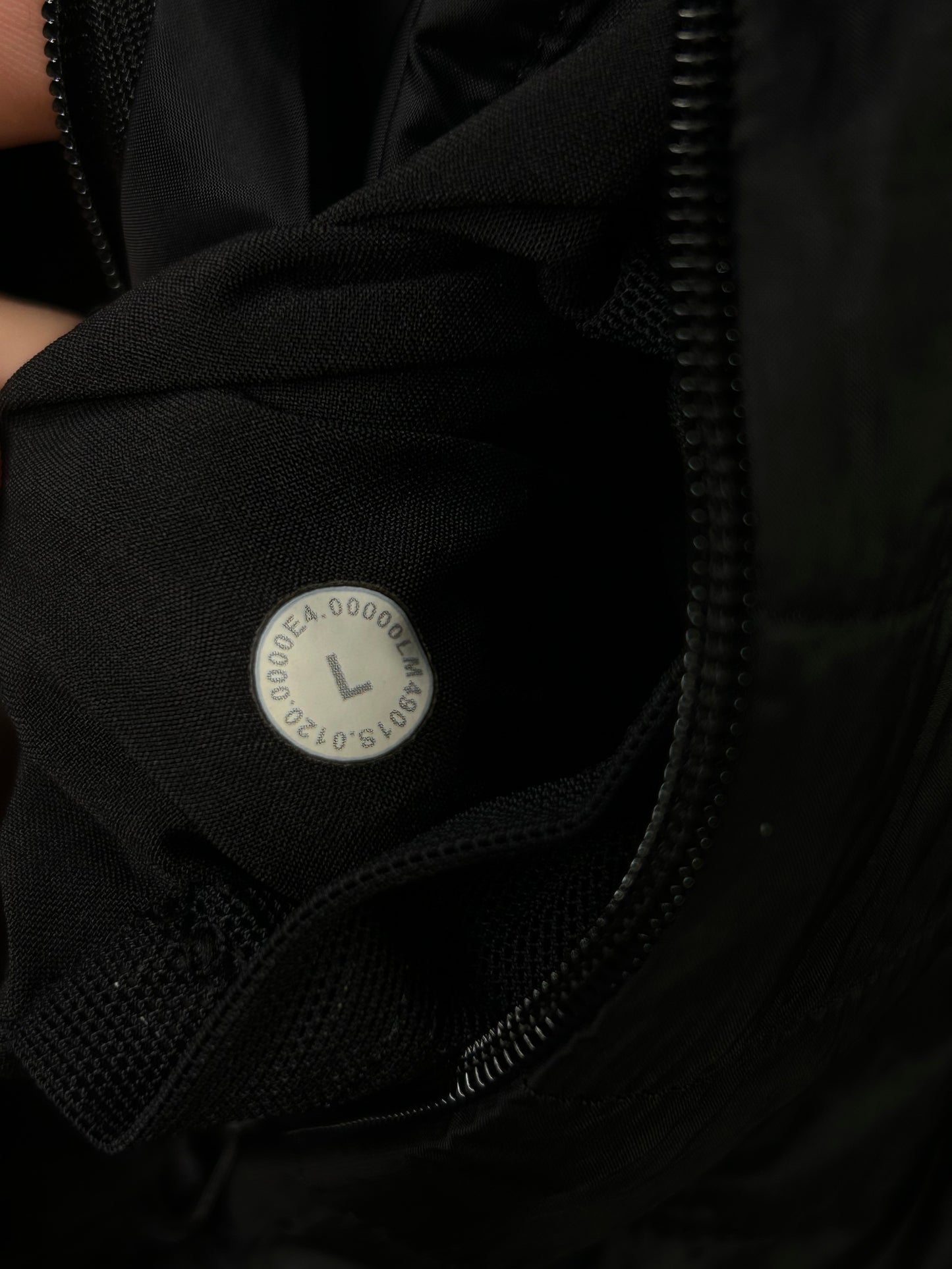 Lululemon Switch Over Bomber Size Large Black