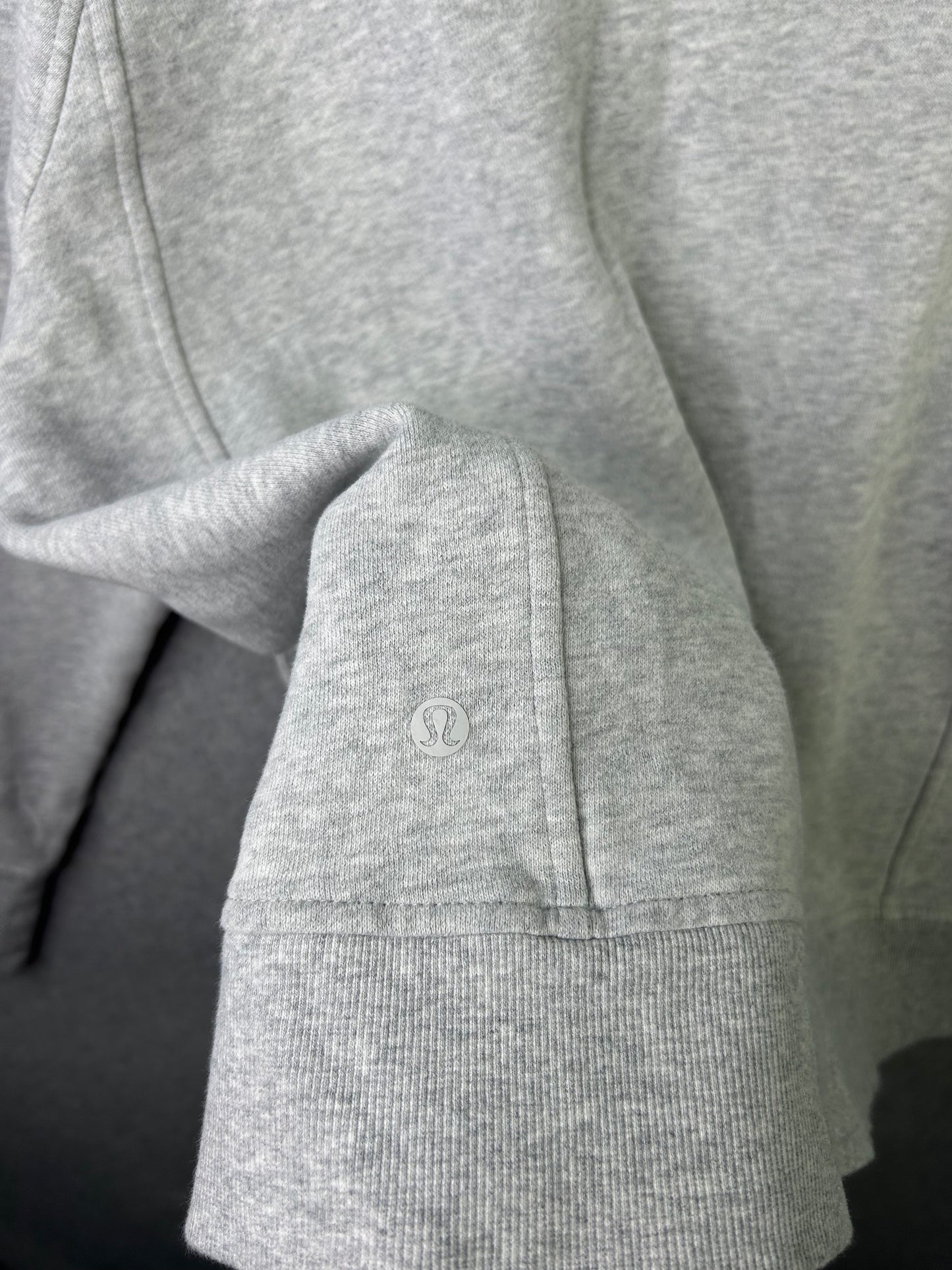 Lululemon Press Pause Crew Size 10 Heathered Grey