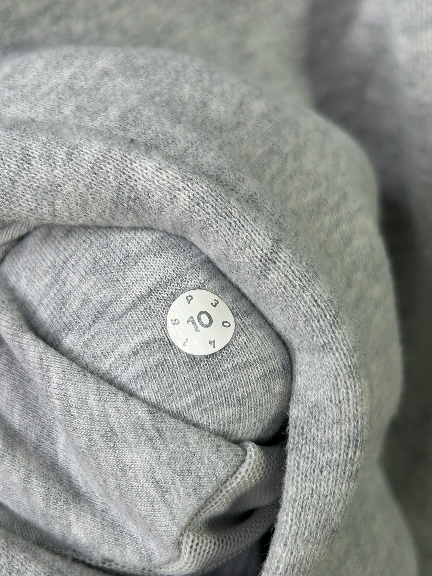 Lululemon Press Pause Crew Size 10 Heathered Grey