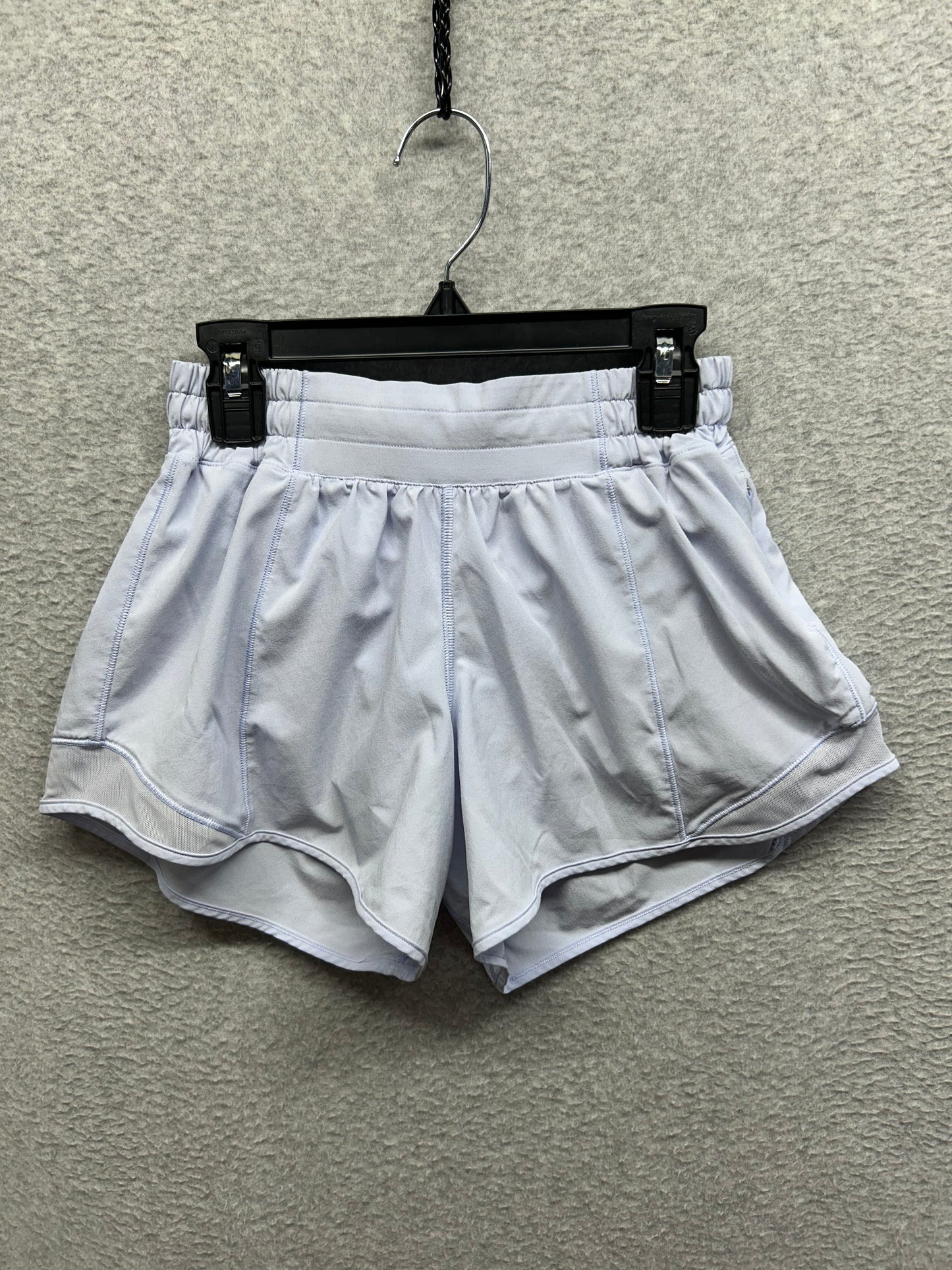 Lululemon Hotty Hot Low-Rise Lined Short 4" Size 4 Pastel Blue