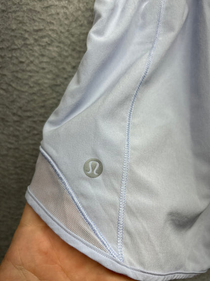 Lululemon Hotty Hot Low-Rise Lined Short 4" Size 4 Pastel Blue