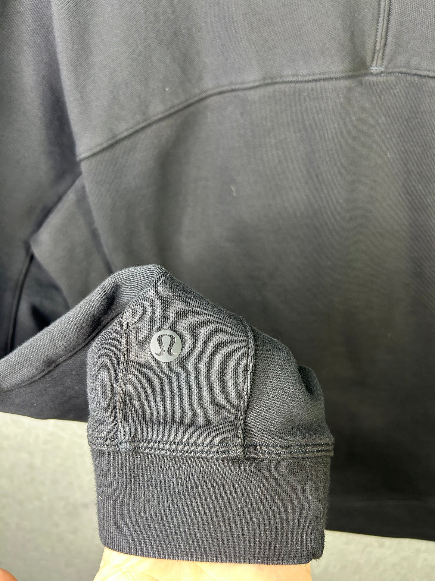 Lululemon French Terry Oversized Long Sleeve Crew Mens Size Medium Black
