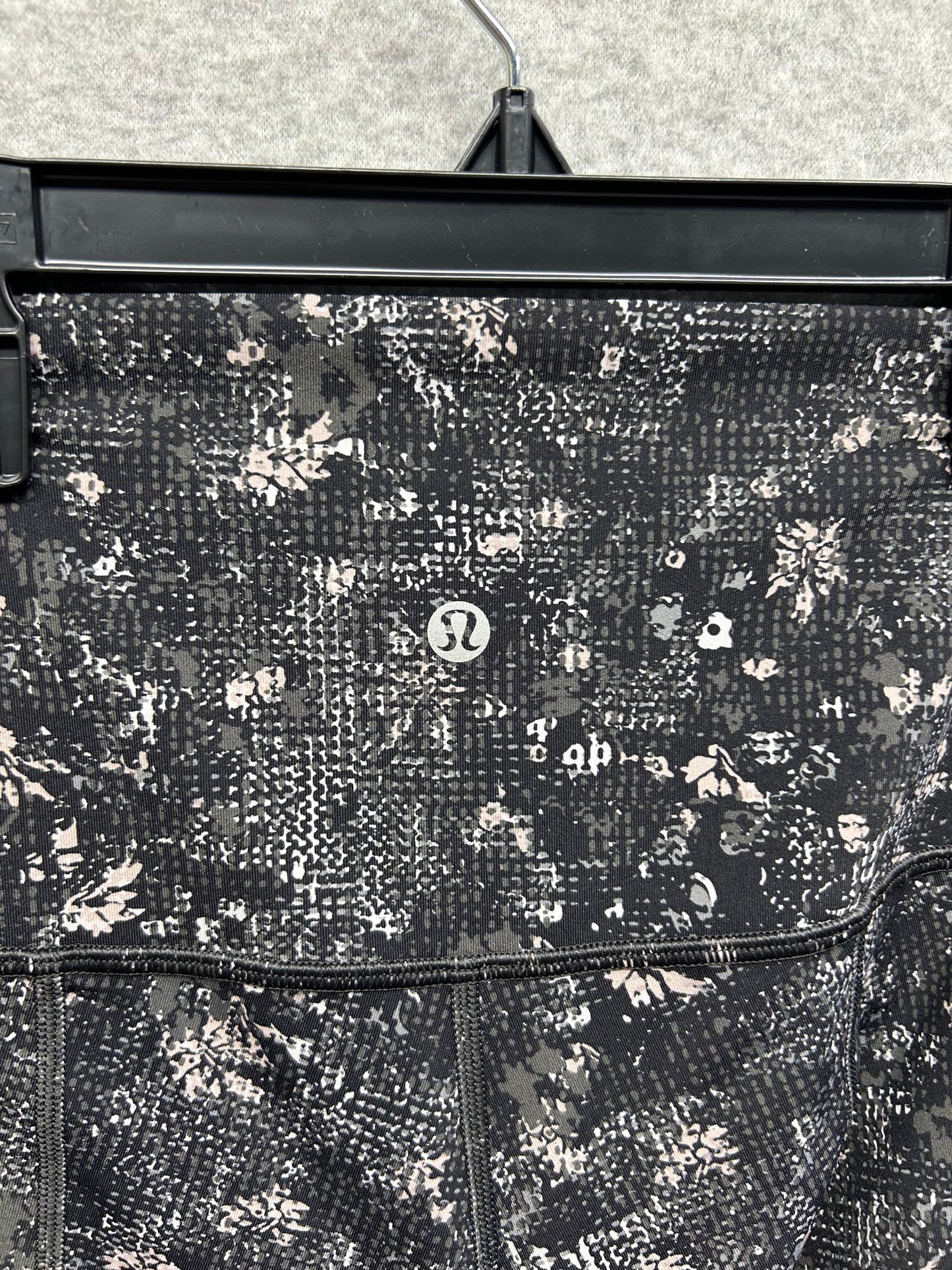Lululemon Wunder Under Crop II Roll Down Scallop Luxtreme 24" Size 4 Floral Spritz Multi