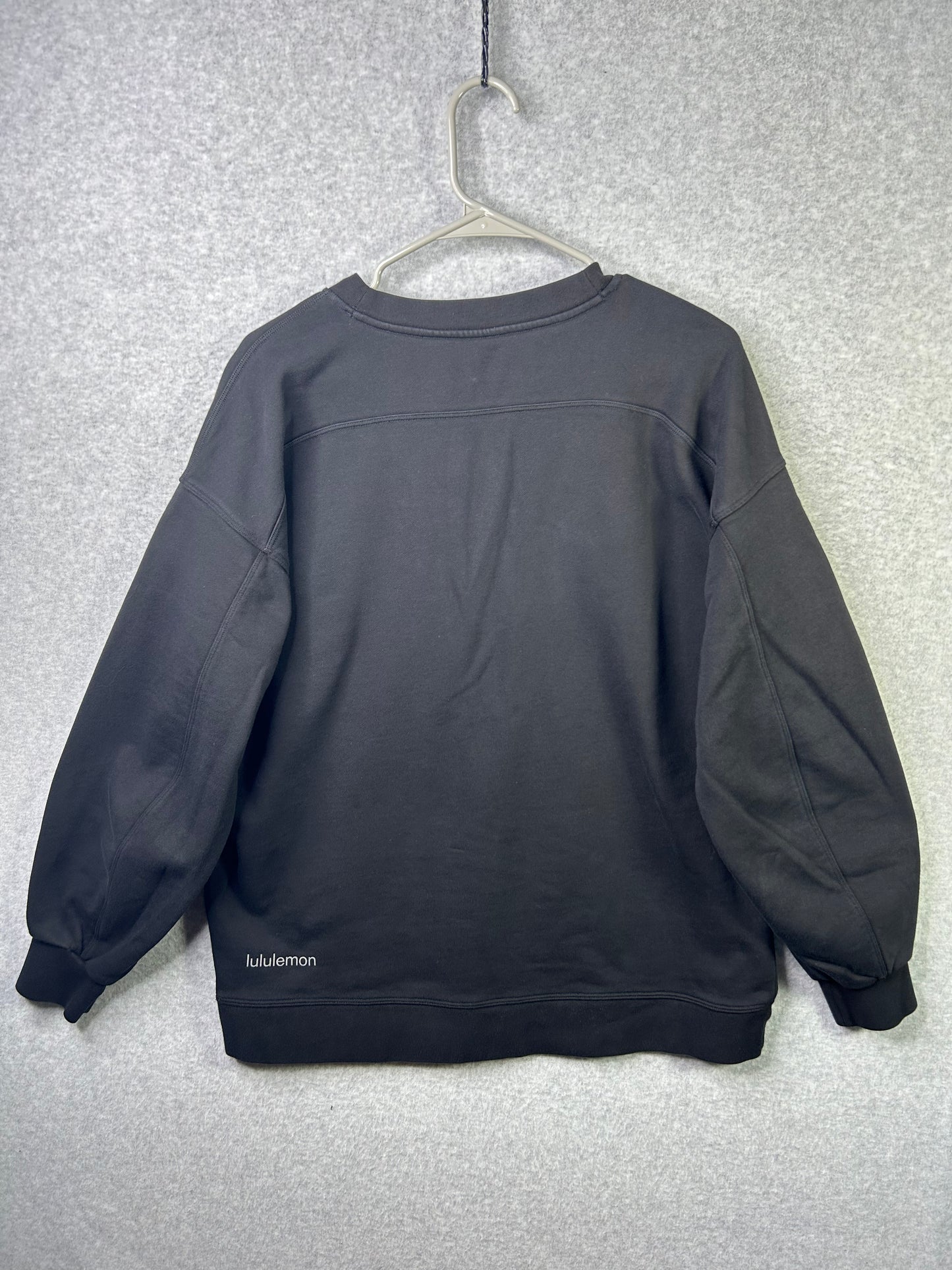 Lululemon Perfectly Oversized Crew Size 6? Black