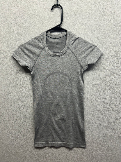Lululemon Swiftly Tech Short Sleeve Crew Size 0 Heathered Slate