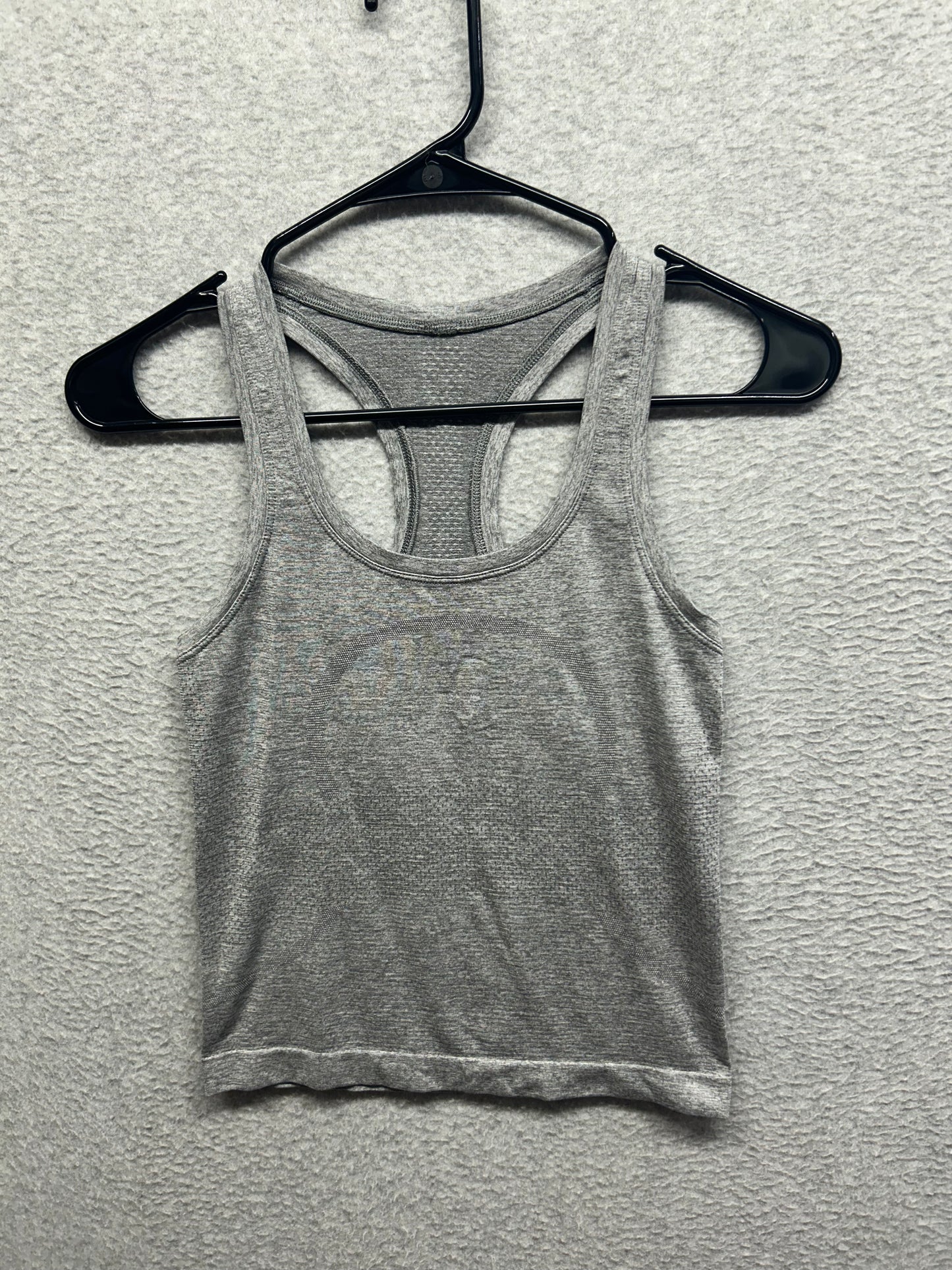 Lululemon Swiftly Tech Racerback Tank Top 2.0 Race Length Size 2 Slate